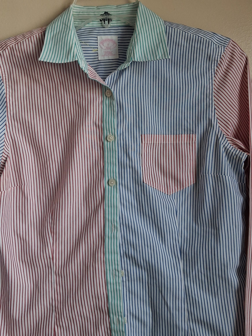 Brooks Brothers 346 Womens Multi Color Striped Fun Shirt Non-Iron Cotton Size 2 - Picture 2 of 6